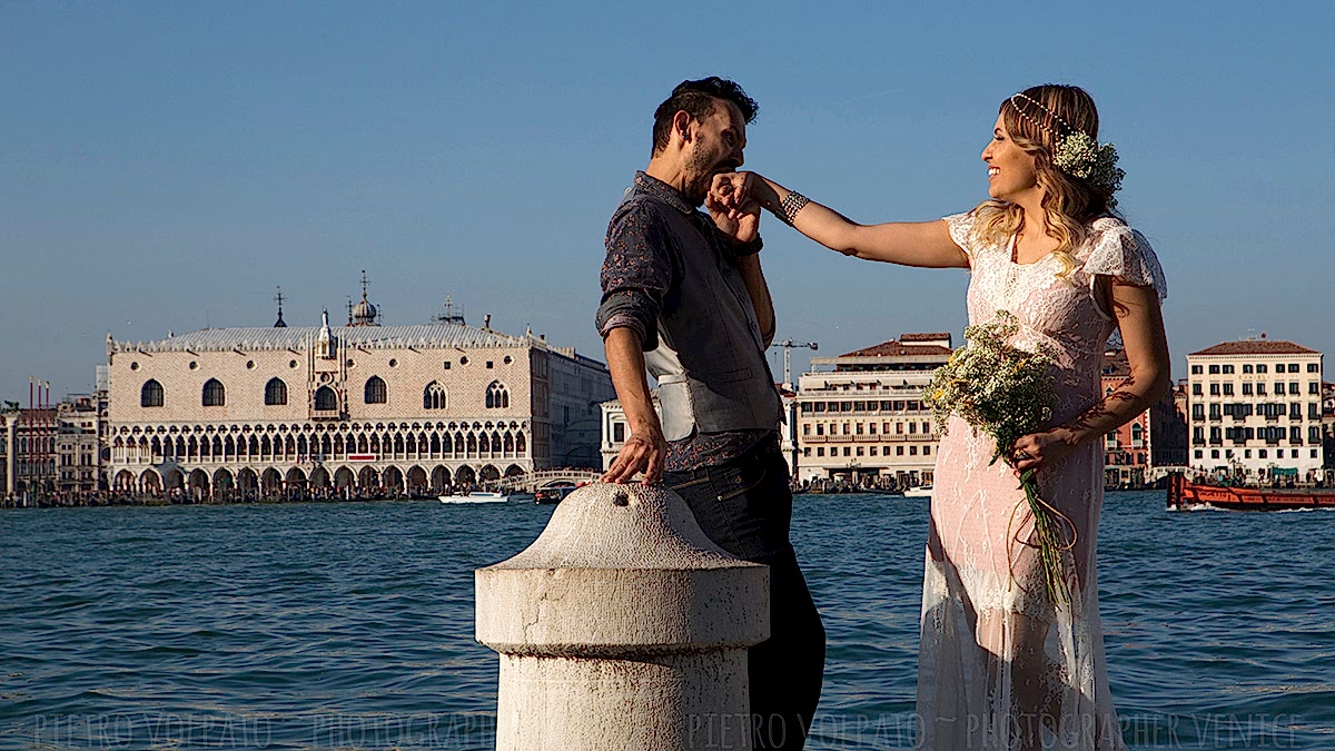 fotografo venezia servizio foto passeggiata romantica