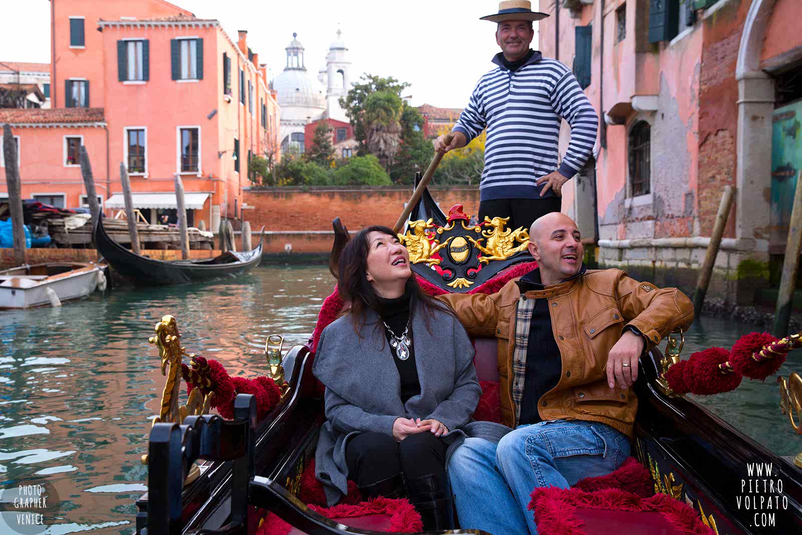 fotografo venezia servizio foto coppia in vacanza per anniversario matrimonio