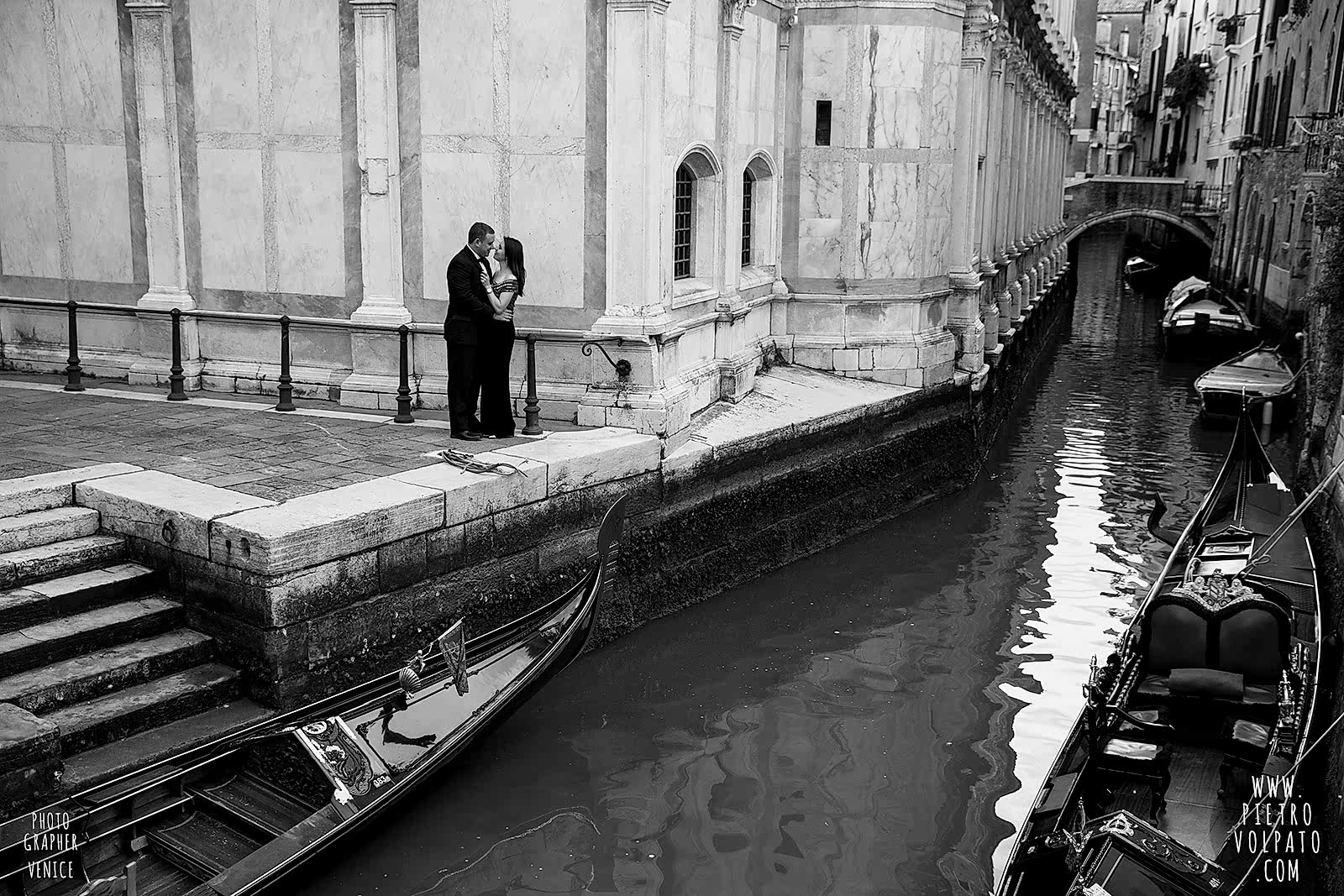 servizio fotografico fidanzati innamorati a venezia fotografo pietro volpato