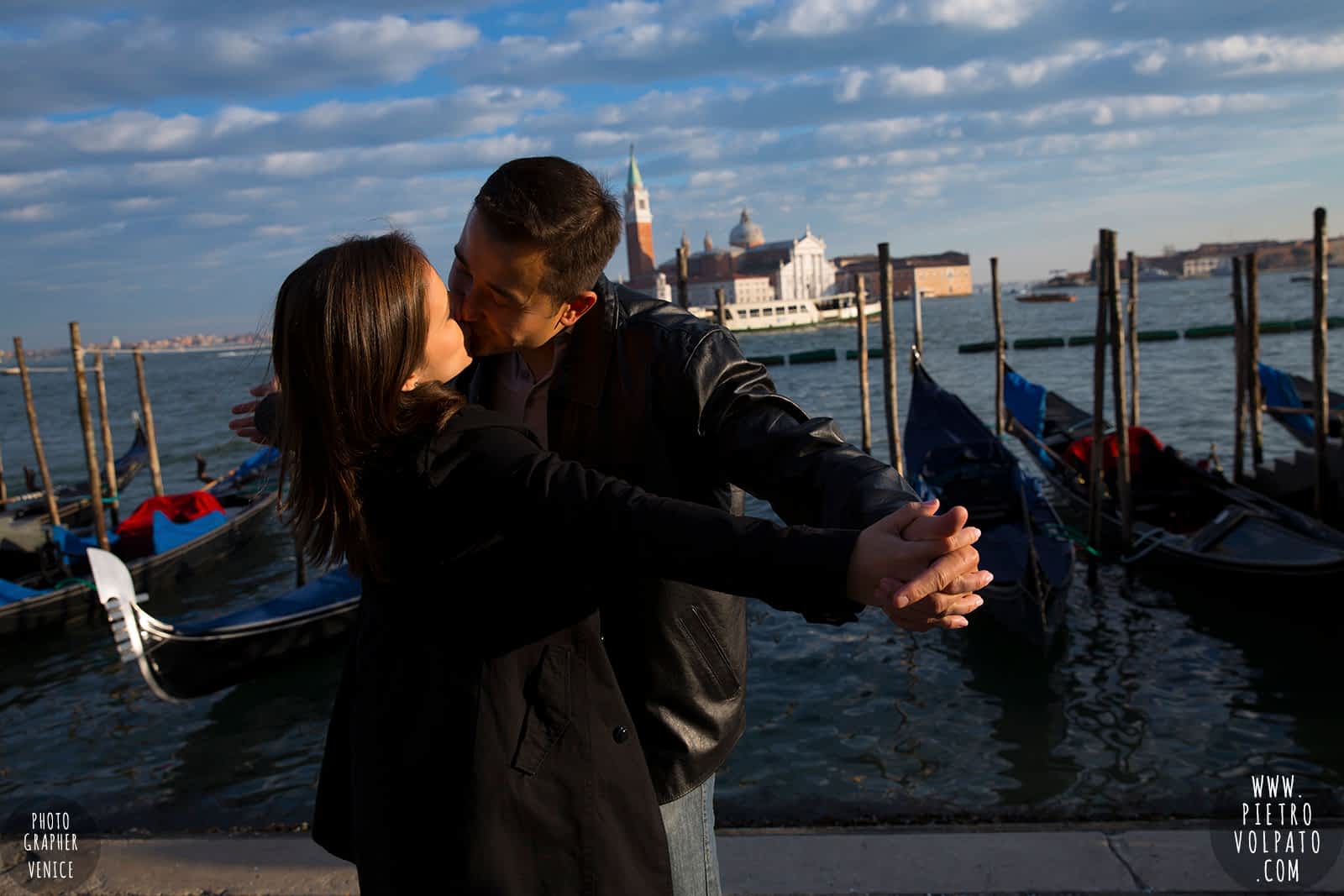 fotografo venezia servizio foto vacanza romantica coppia