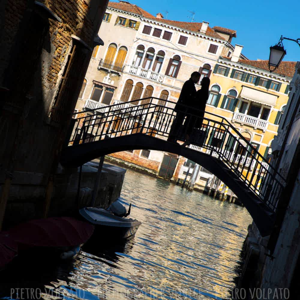 fotografo venezia servizio foto vacanza romantica coppia