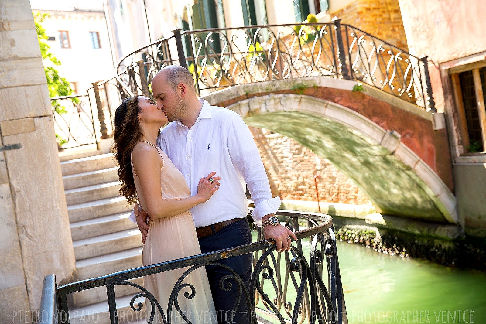 venezia fotografo per servizio fotografico sposi in viaggio di nozze