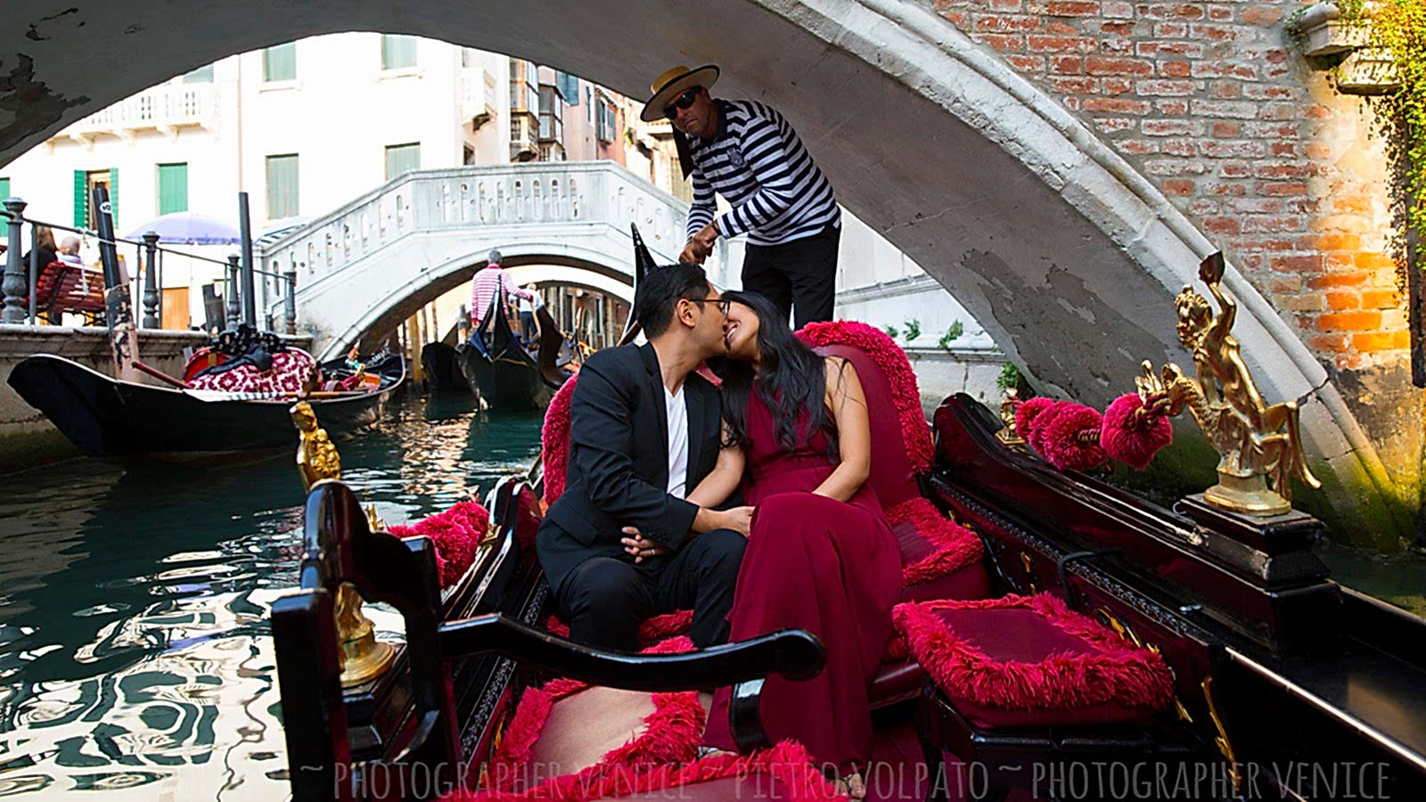 Fotografo Venezia servizio foto romantico divertente