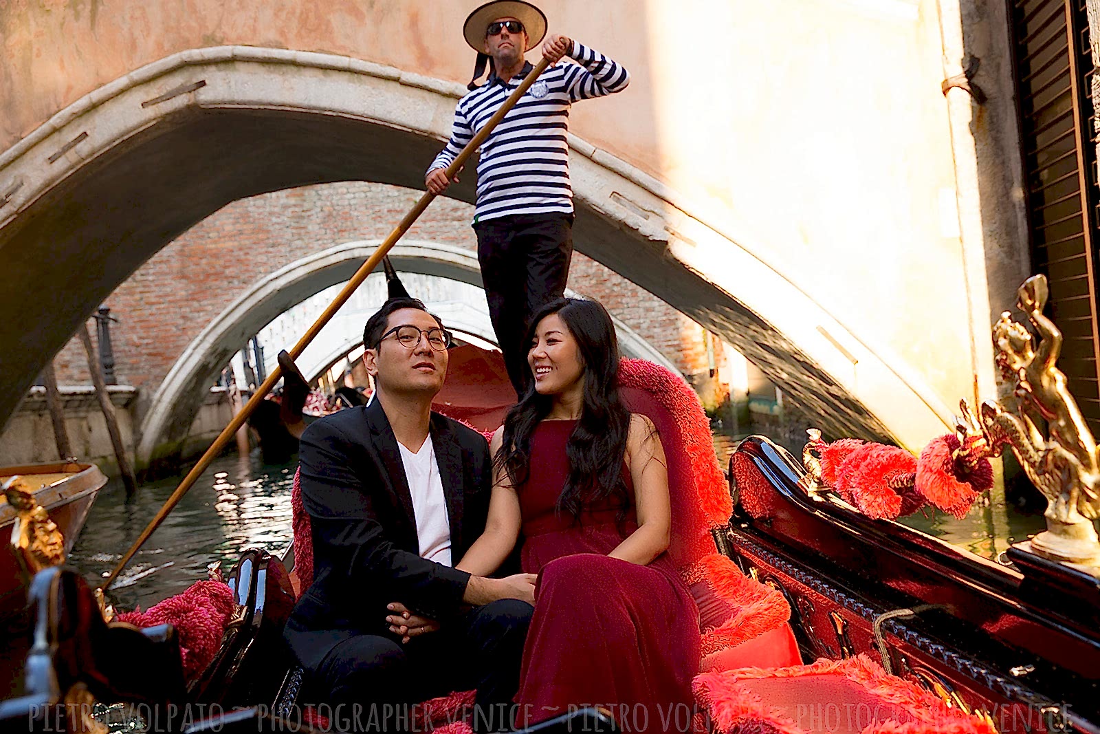 Fotografo Venezia servizio foto romantico divertente