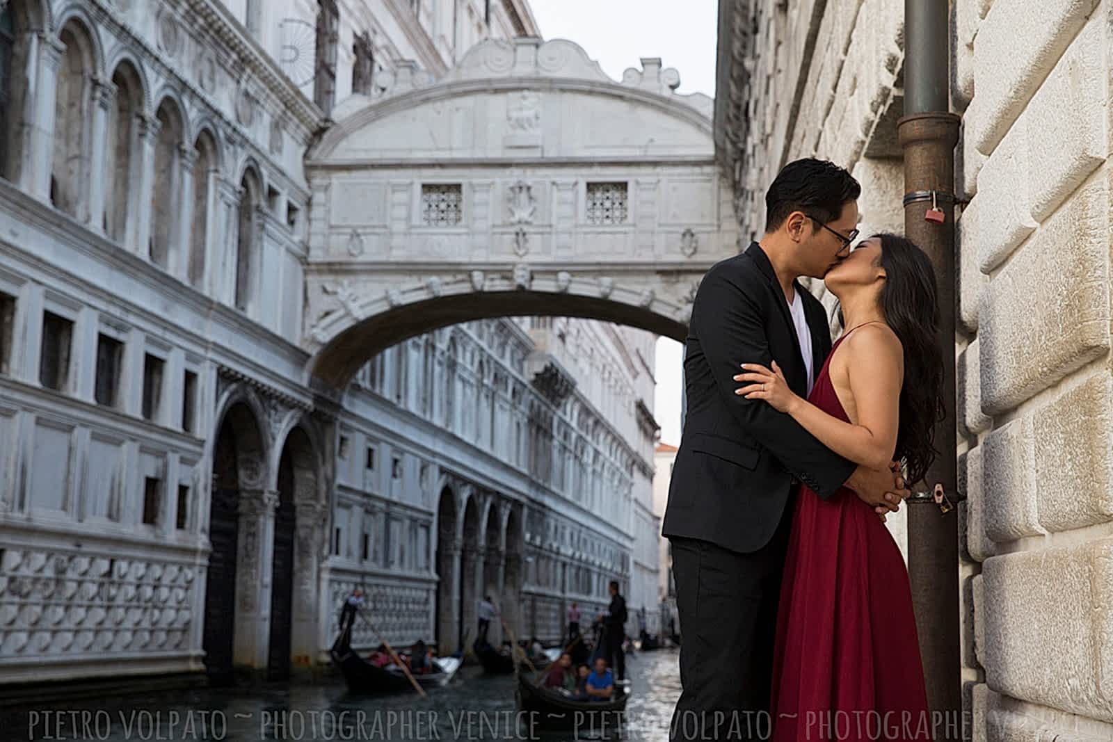 Fotografo Venezia servizio foto romantico divertente