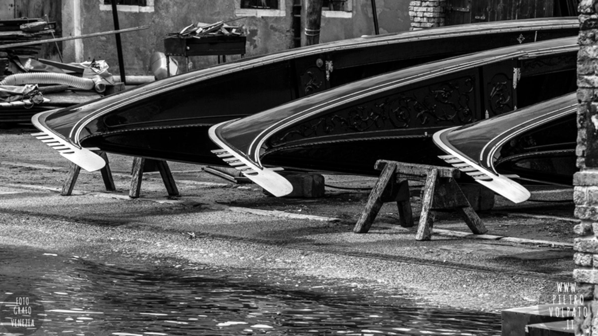 Fotografo professionista per corsi di fotografia e workshop foto personalizzati e individuali a Venezia durante una passeggiata