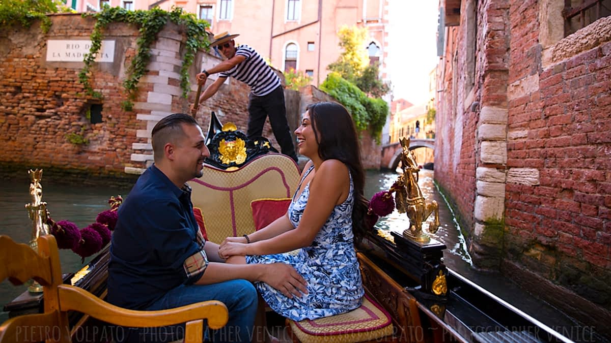 Venezia Fotografo per Foto Passeggiata e Gondola 