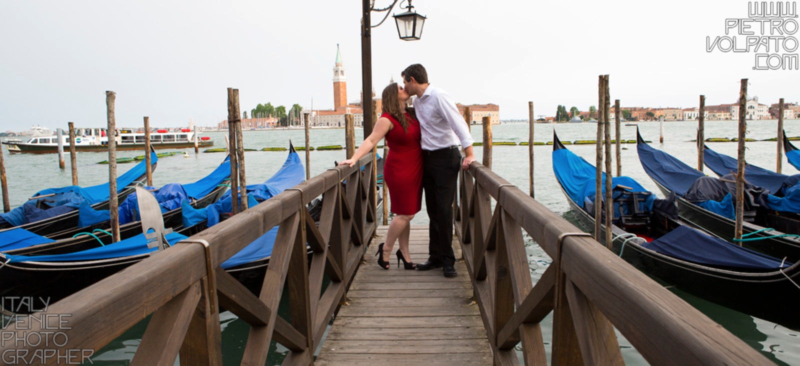 Photographer in Venice for honeymoon photography session during a romantic walking tour ~ Romantic couple vacation photo walk in Venice Italy