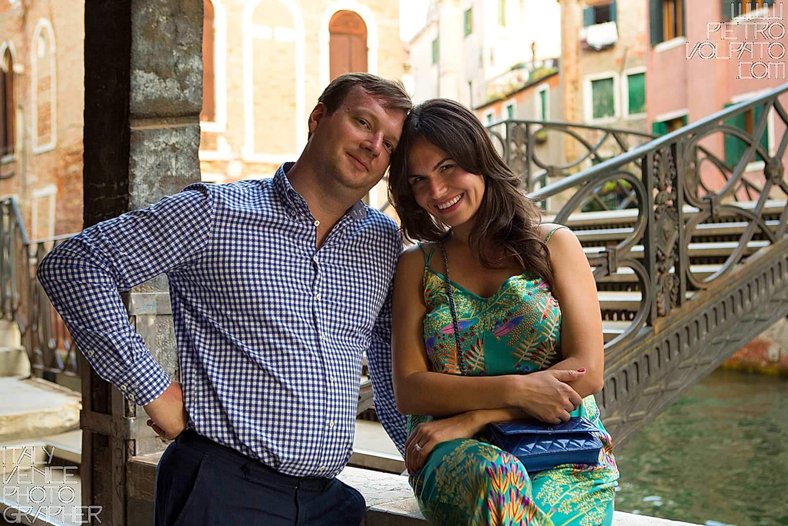 Venice Photographer for Couple Vacation Photo Session