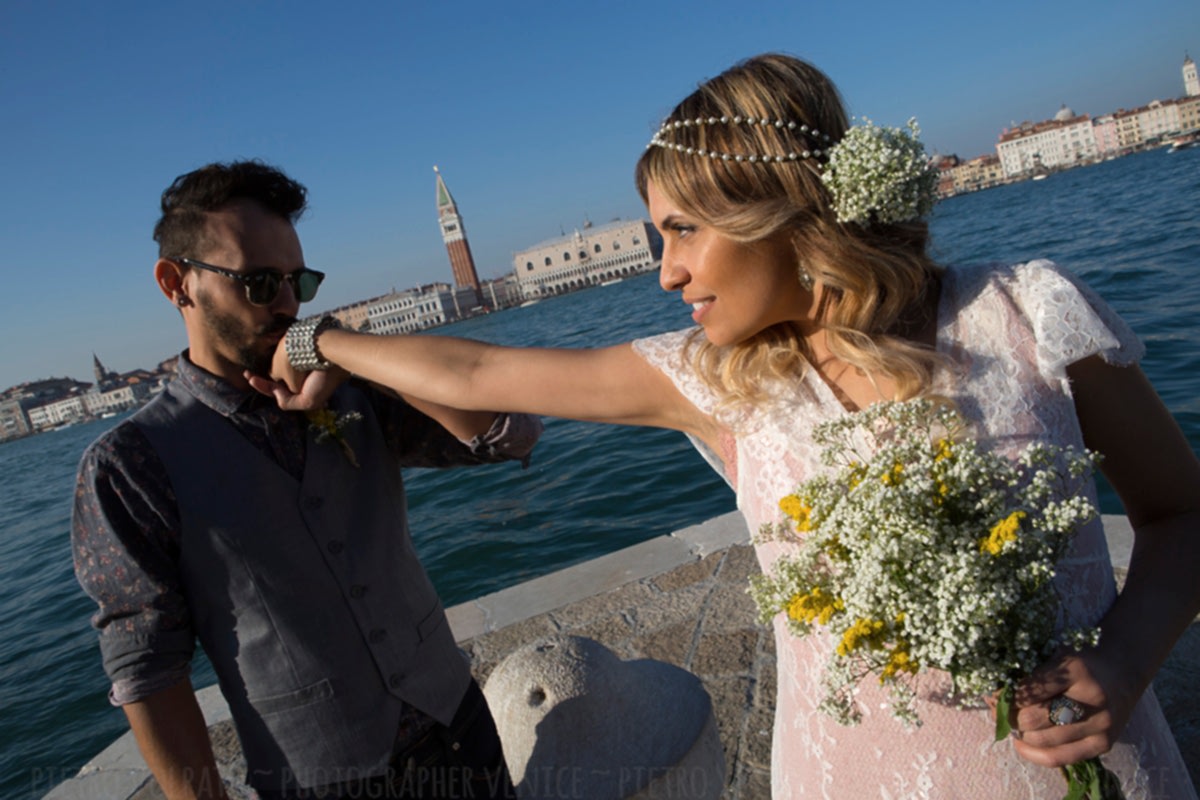 photographer venice italy travel photoshoot