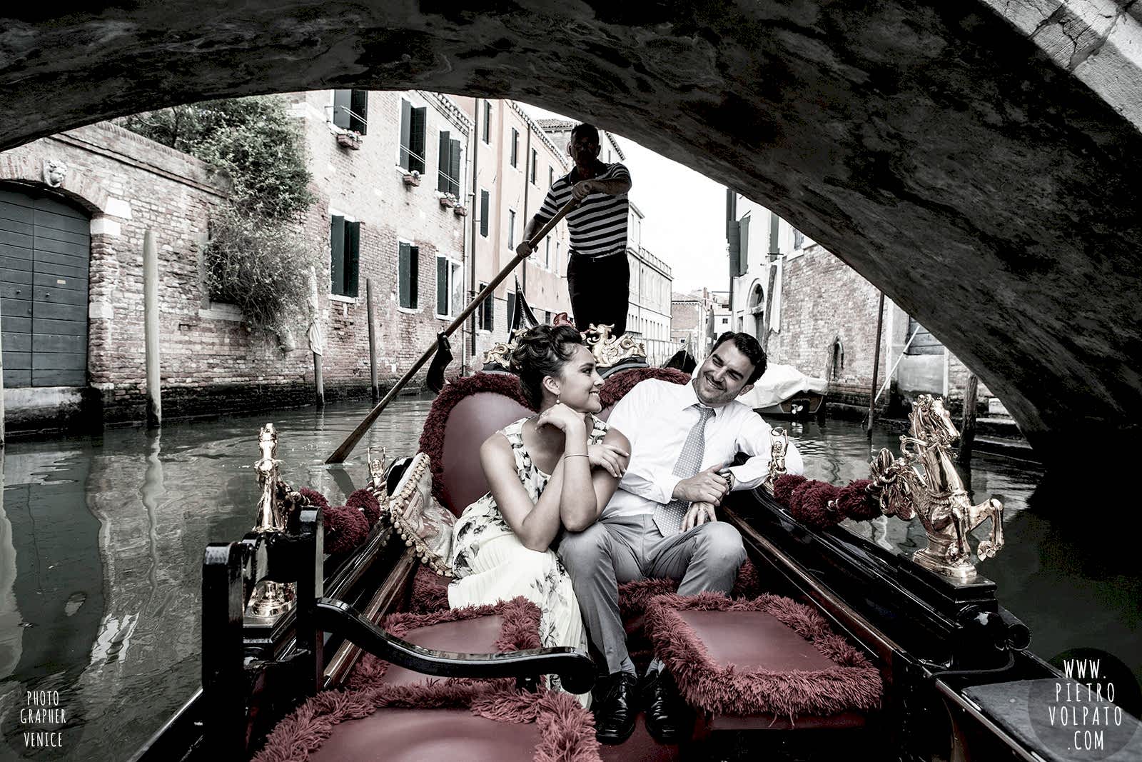 photographer venice italy honeymoon