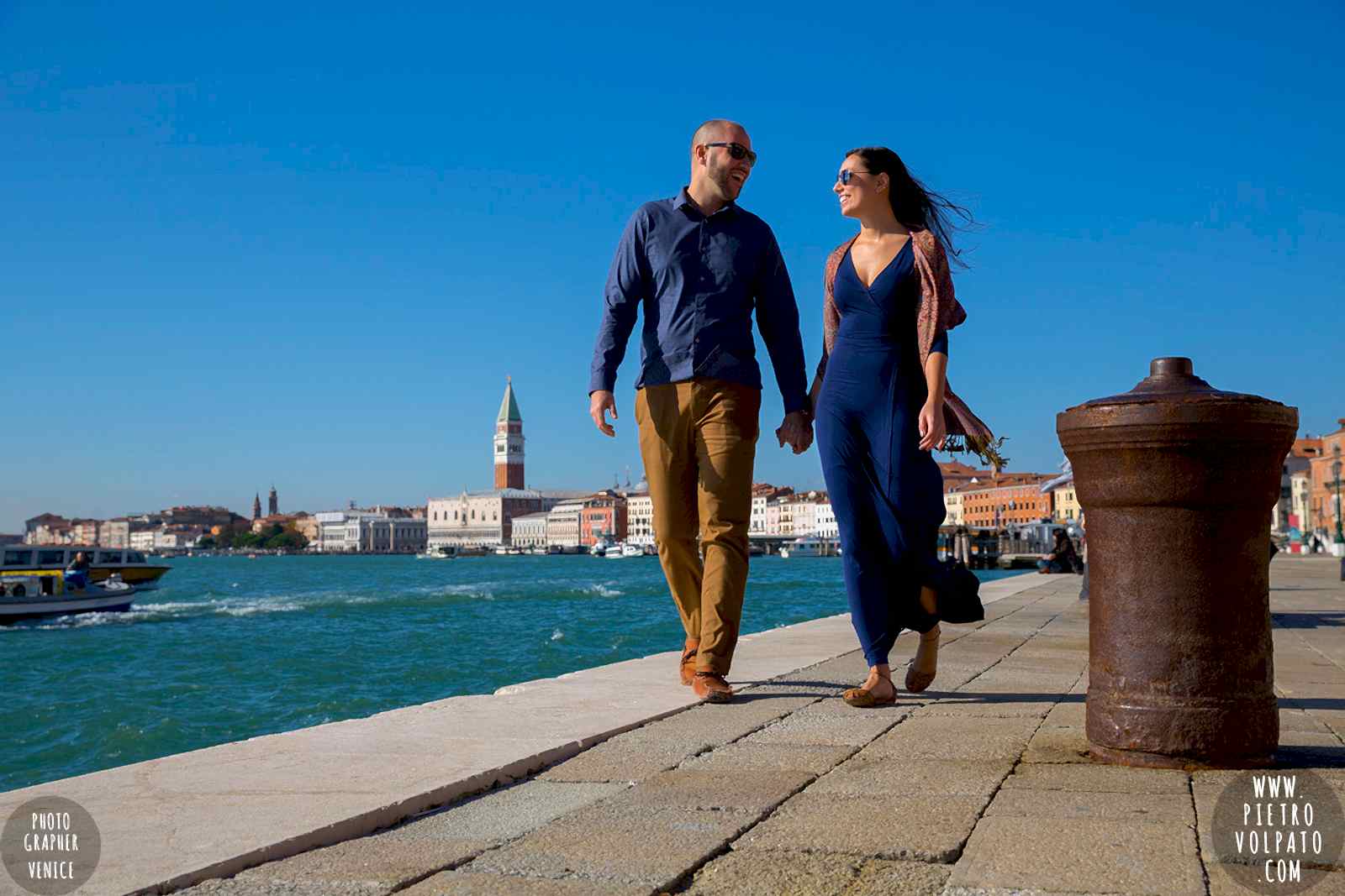 Venice engagement photographer ~ Couple photo shoot in Venice