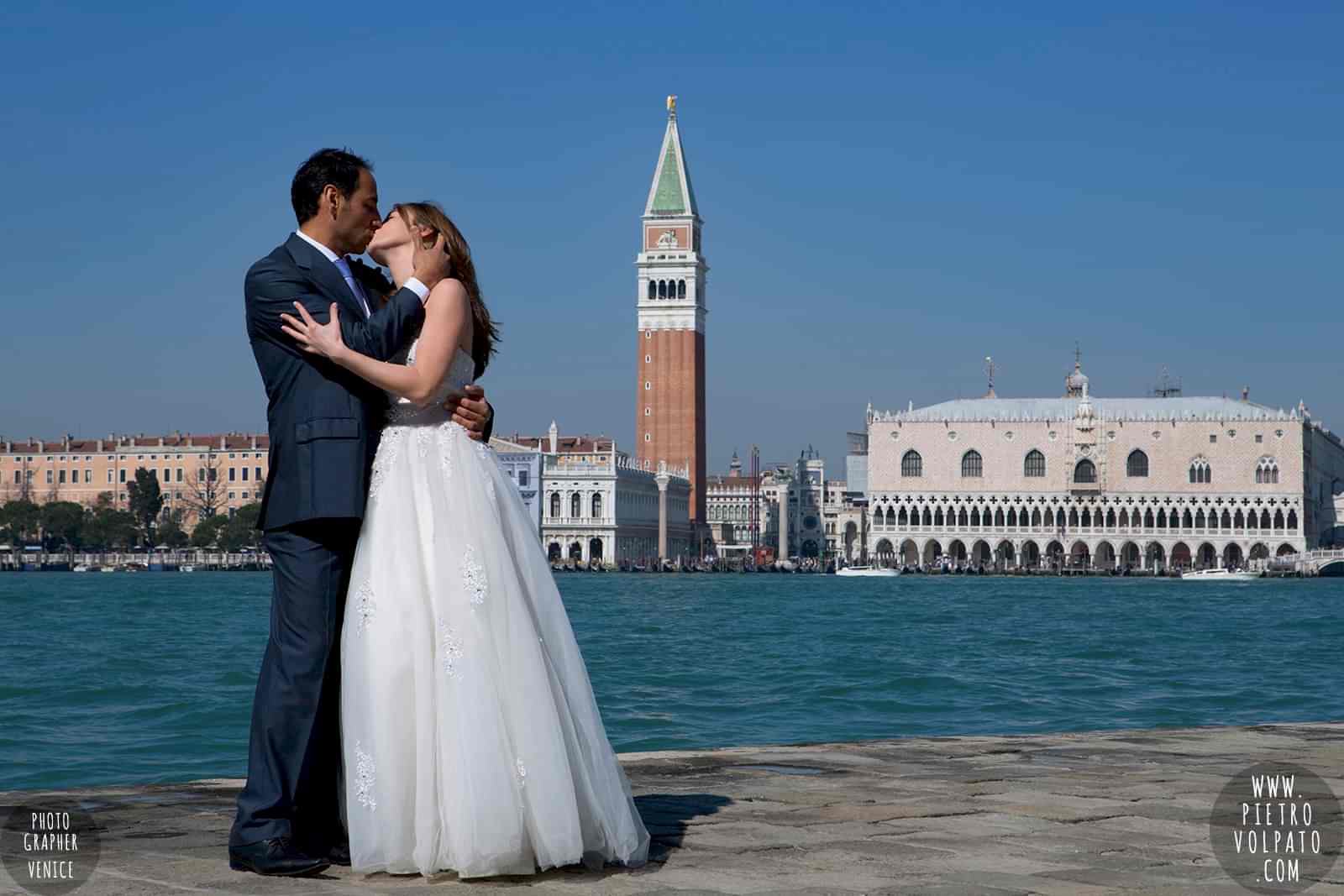 venice wedding honeymoon photographer