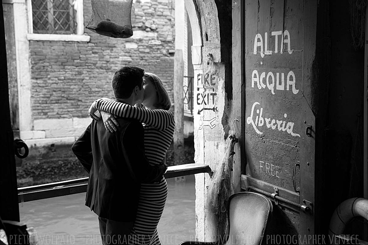 photo shoot and exploring venice with photographer