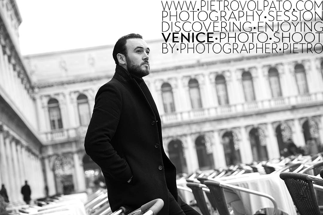 Photographer In Venice for Photo Shoot