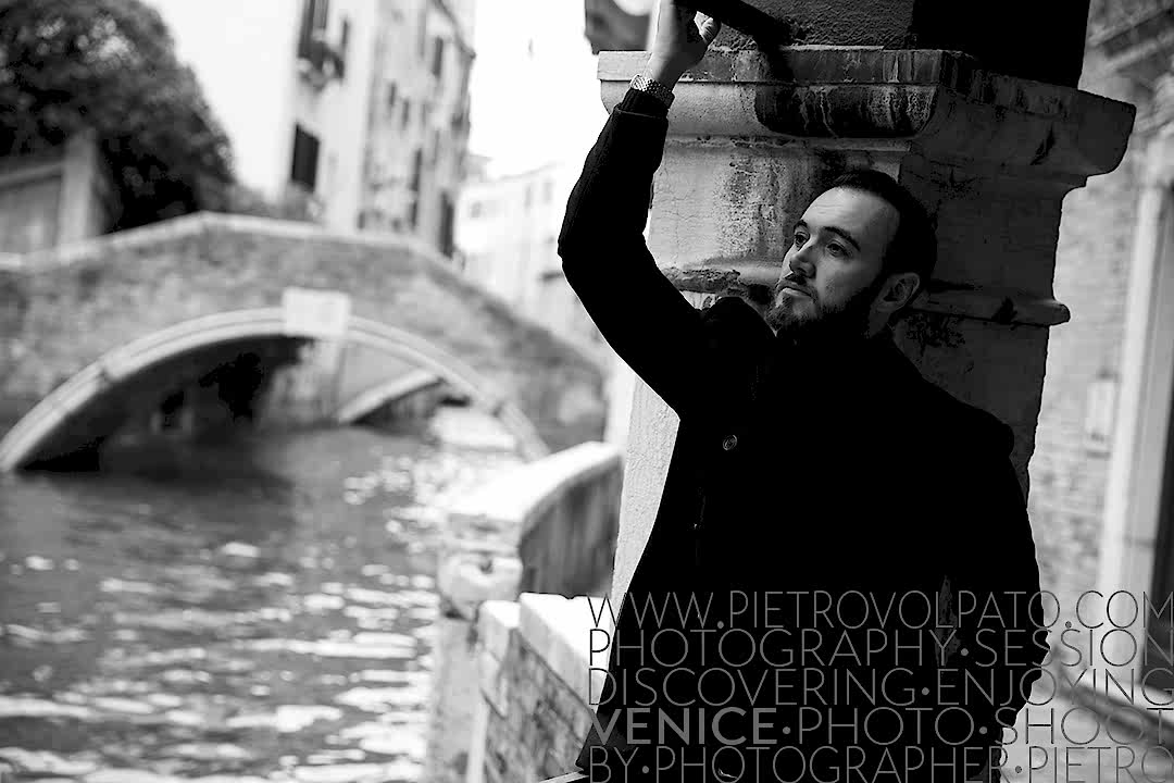 Photographer In Venice for Photo Shoot