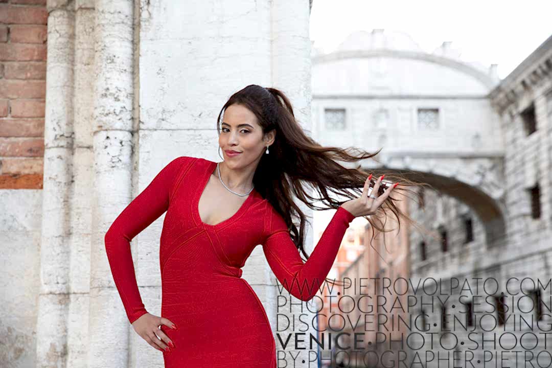 Venice Photo Shoot experience by Photographer Pietro