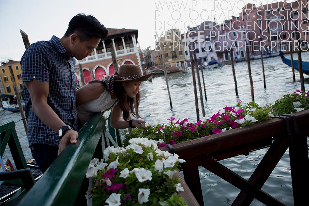 Photo Shoot in Venice Italy for Couples