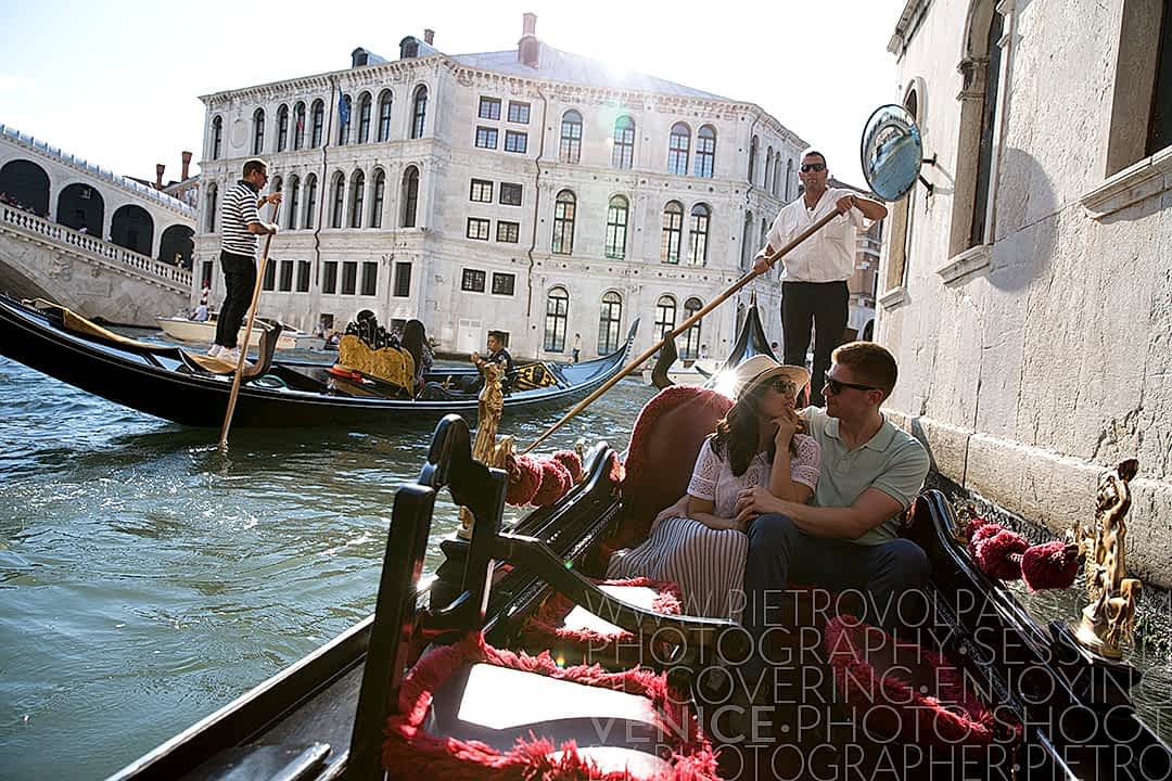 Photo Shoot in Venice Italy for Couples