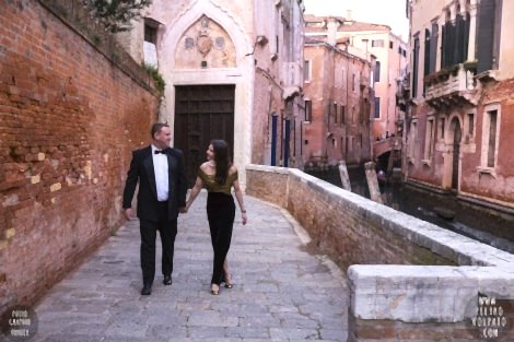 Pre Wedding Love-Story Photoshoot in Venice Italy