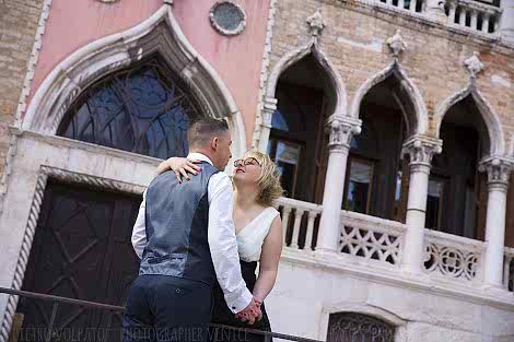 Couple Photography Session and Tour in Venice