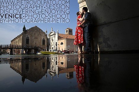 Venice Couple Vacation Photo Session